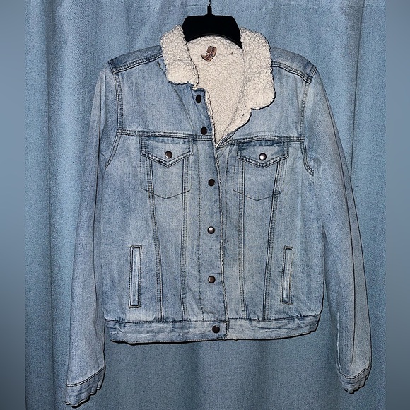 Highway Jeans Jackets & Blazers - Highway Jean Women’s Sherpa Lined Jean Jacket